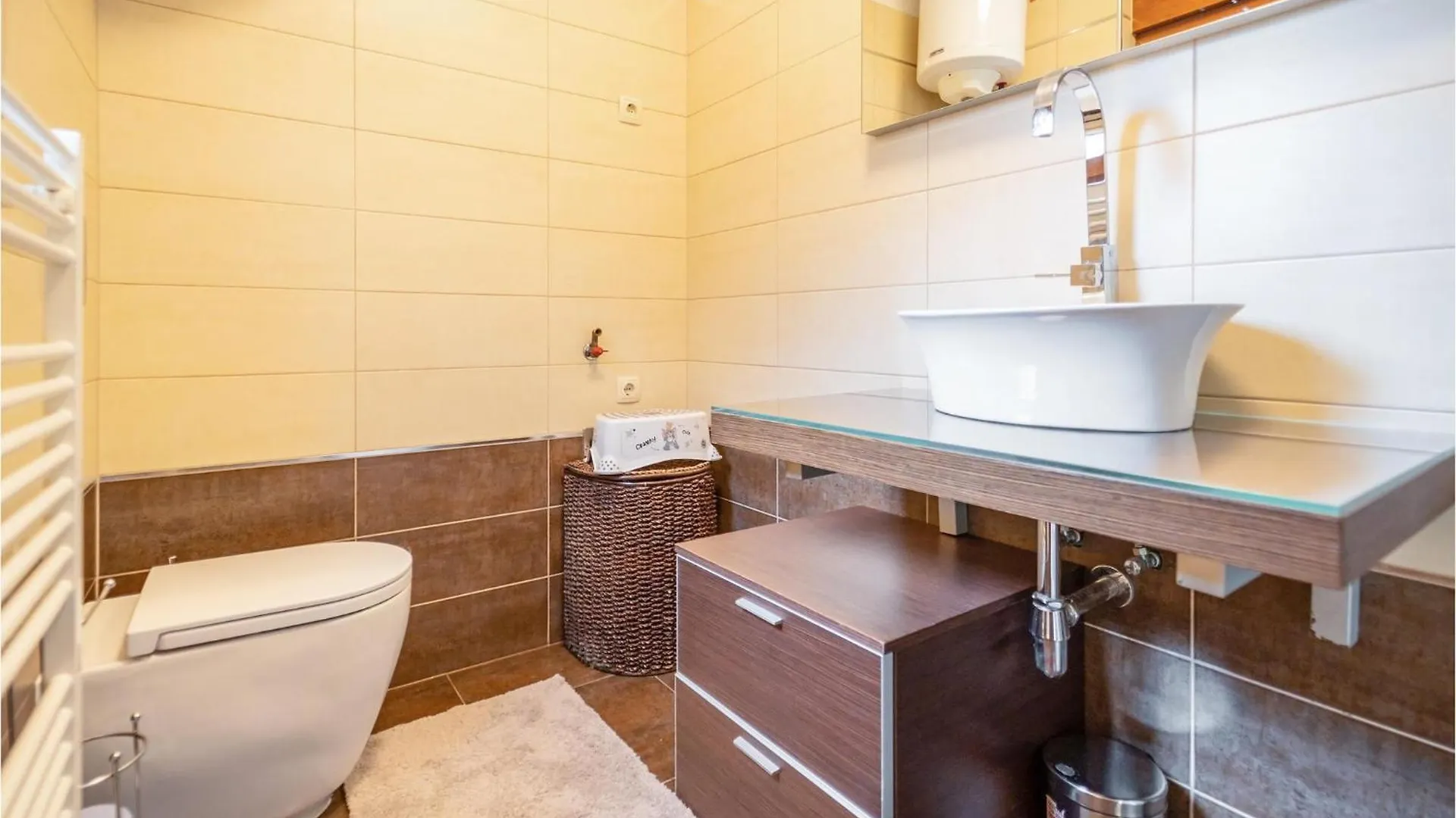 3 Bedroom Stunning Home In Vrata 0*,  Croatia